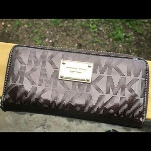 Michael Kors Large wallet